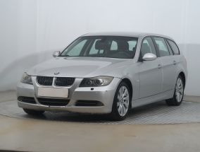 BMW 3 - 2006
