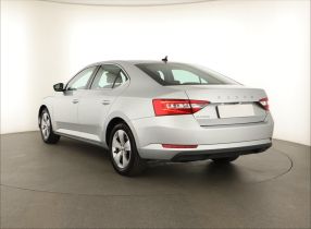 Skoda Superb - 2022
