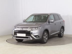 Mitsubishi Outlander - 2019