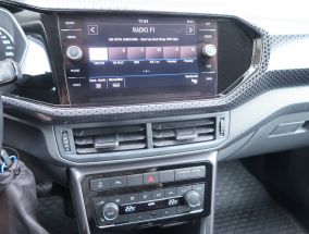 Volkswagen T-Cross - 2020