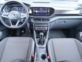 Volkswagen T-Cross - 2020