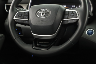 Toyota Highlander - 2022