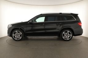 Mercedes-Benz GLS - 2017