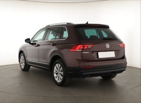 Volkswagen Tiguan - 2018
