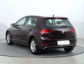 Volkswagen Golf - 2017