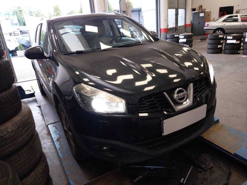 Nissan Qashqai - 2011