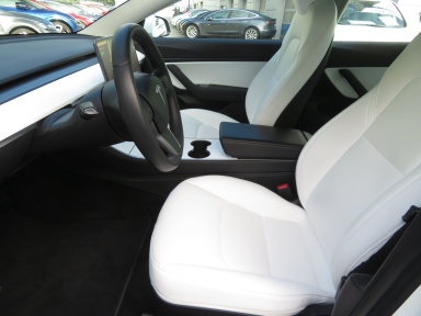 Tesla Model 3 - 2021