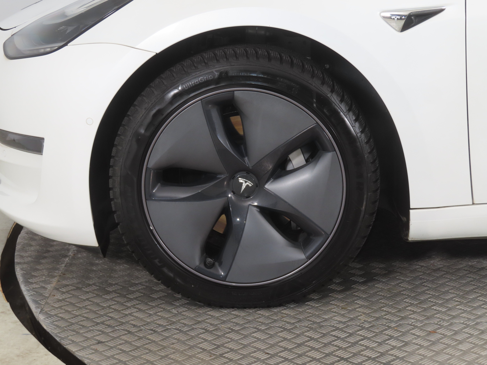 Tesla Model 3 - 2021