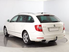 Skoda Superb - 2011