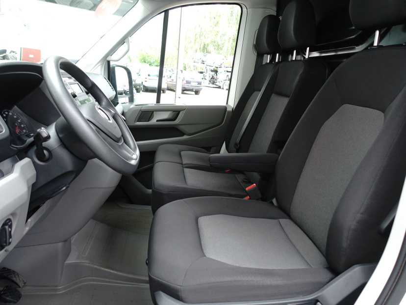 Volkswagen Crafter, 2023