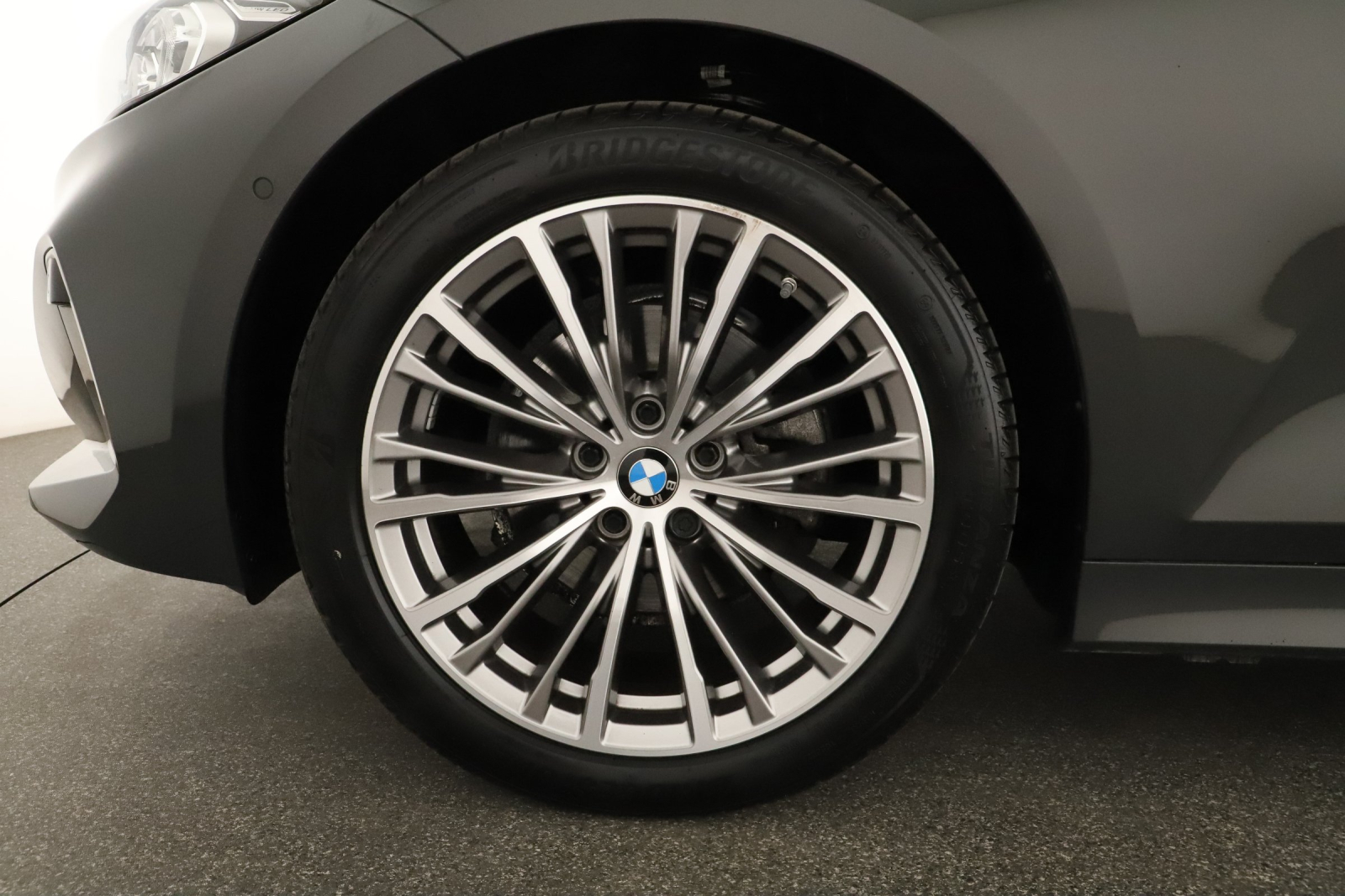 BMW 3 - 2023