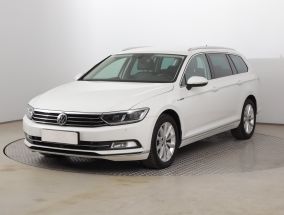Volkswagen Passat - 2016