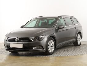 Volkswagen Passat - 2015