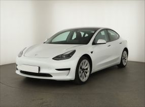 Tesla Model 3 - 2021
