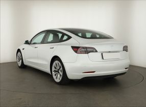 Tesla Model 3 - 2021