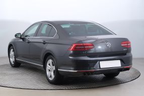 Volkswagen Passat - 2017