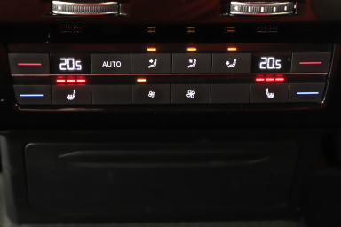 Volkswagen Touareg - 2022