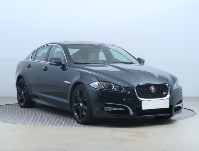 Jaguar XF 2015