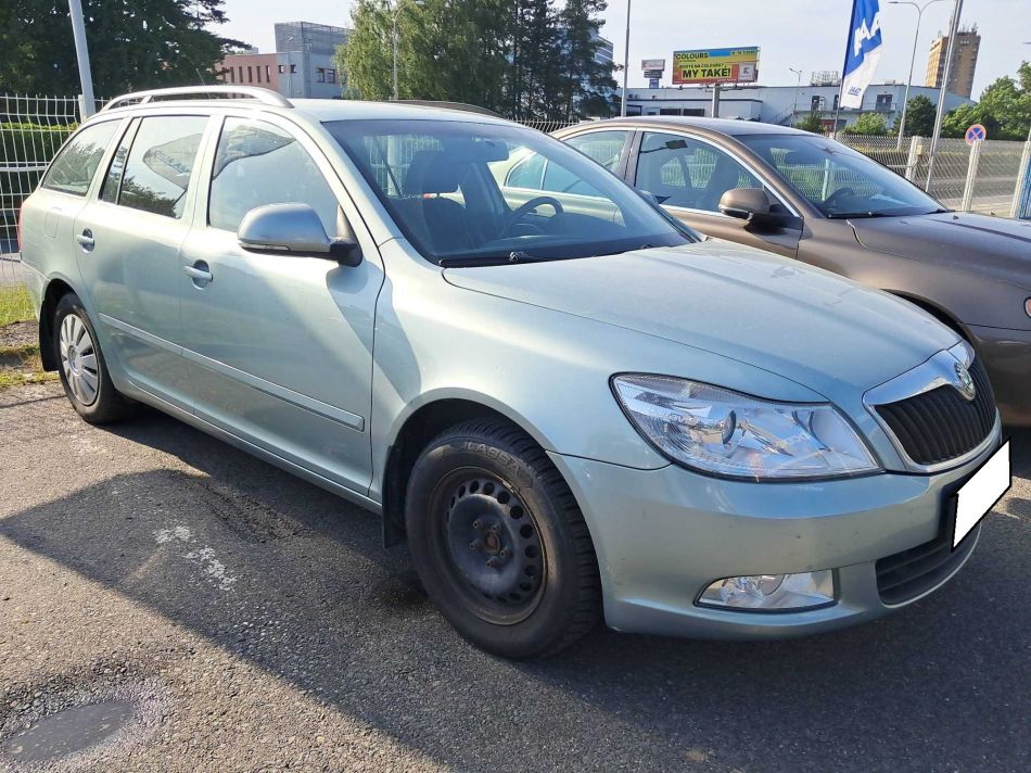 Skoda Octavia - 2011