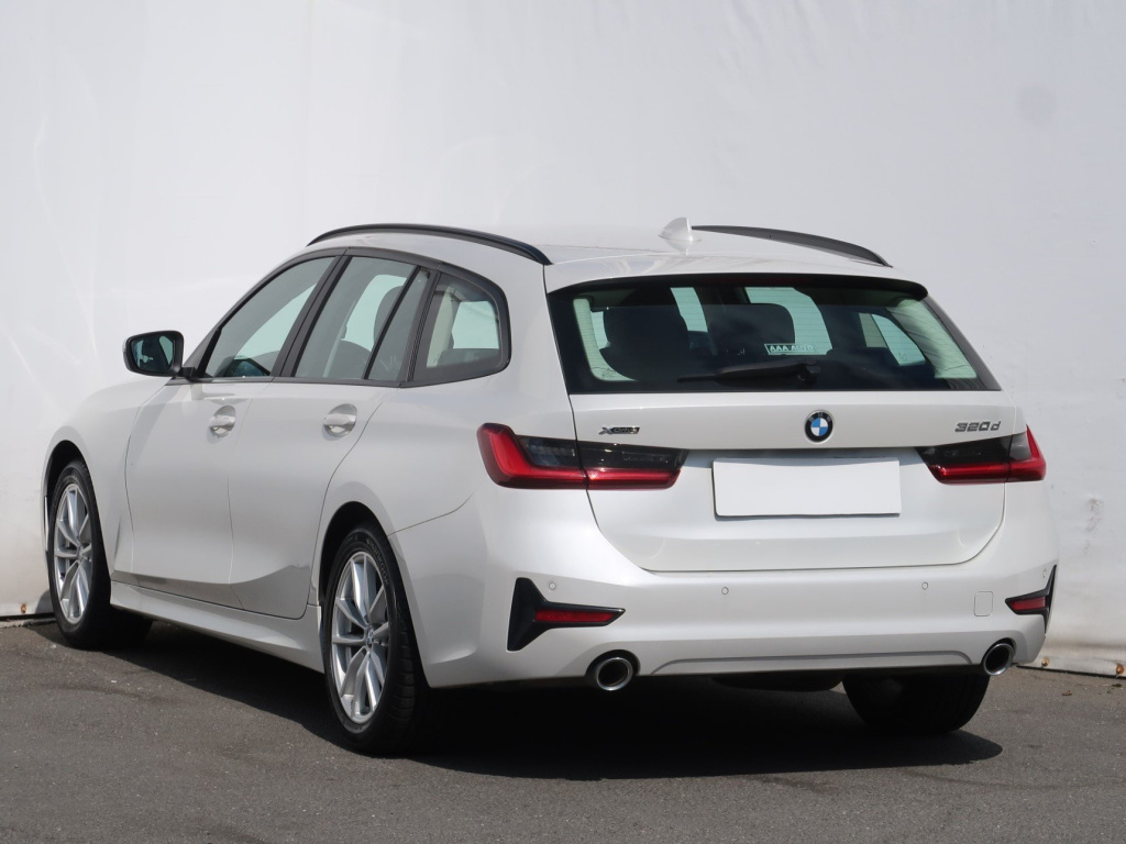 BMW 3