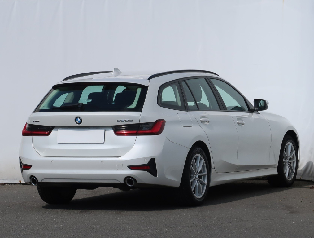 BMW 3