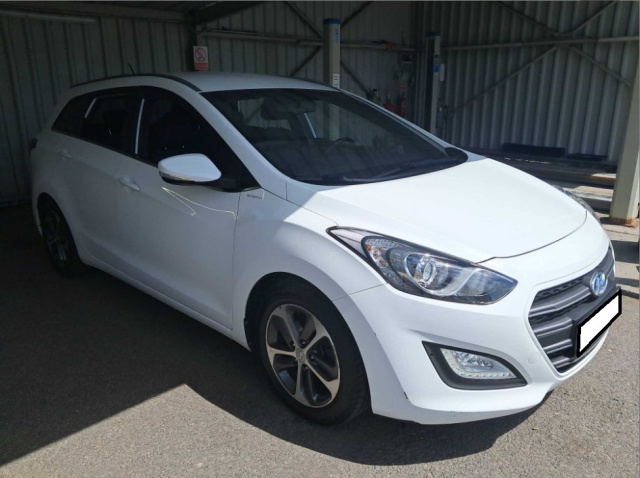 Hyundai i30 2016