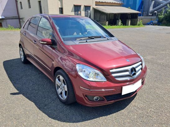 Mercedes-Benz B