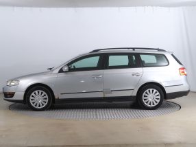 Volkswagen Passat - 2006