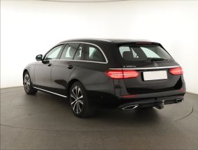 Mercedes-Benz E - 2019
