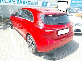 Mercedes-Benz A - 2015