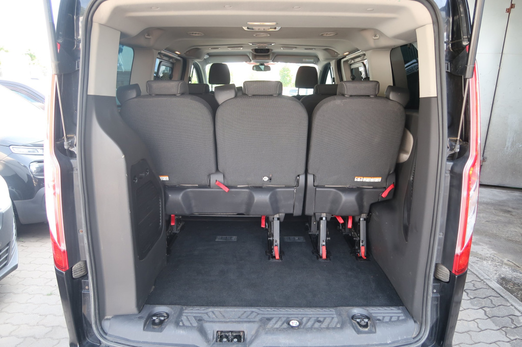 Ford Tourneo Custom
