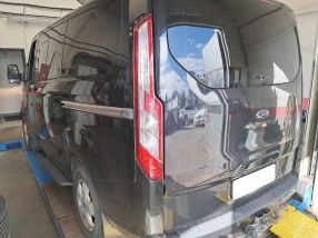 Ford Tourneo Custom - 2015