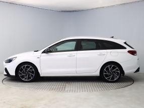 Hyundai i30 - 2023