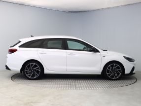 Hyundai i30 - 2023