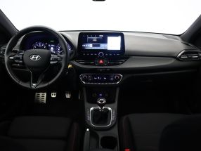 Hyundai i30 - 2023