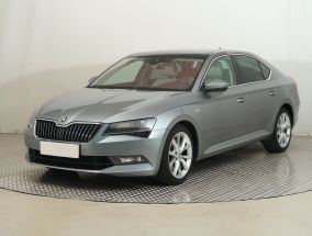Skoda Superb - 2019