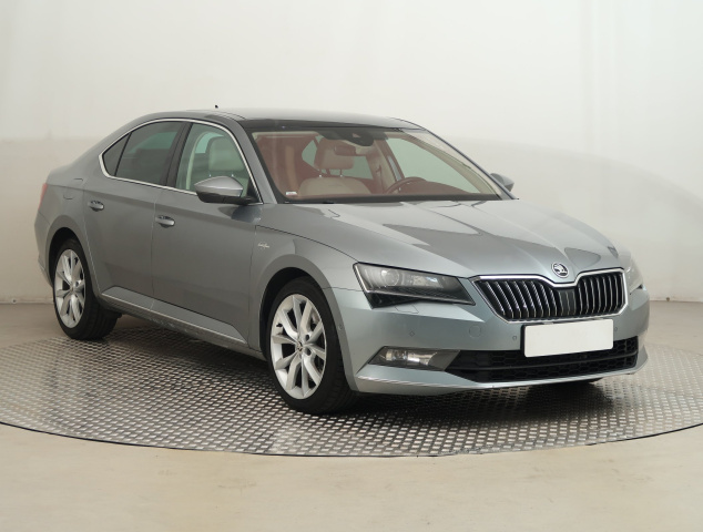 Škoda Superb 2019
