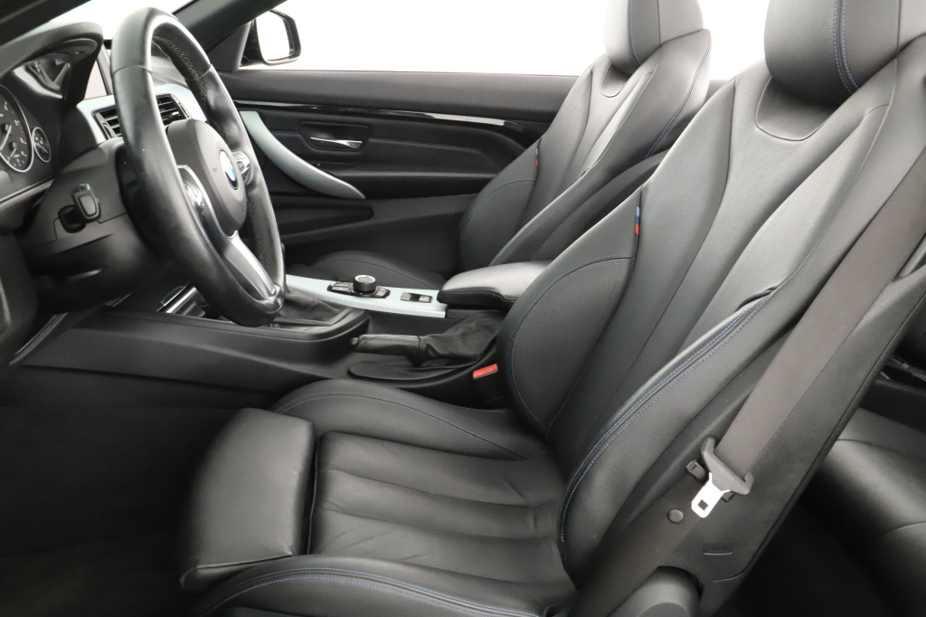 BMW 4