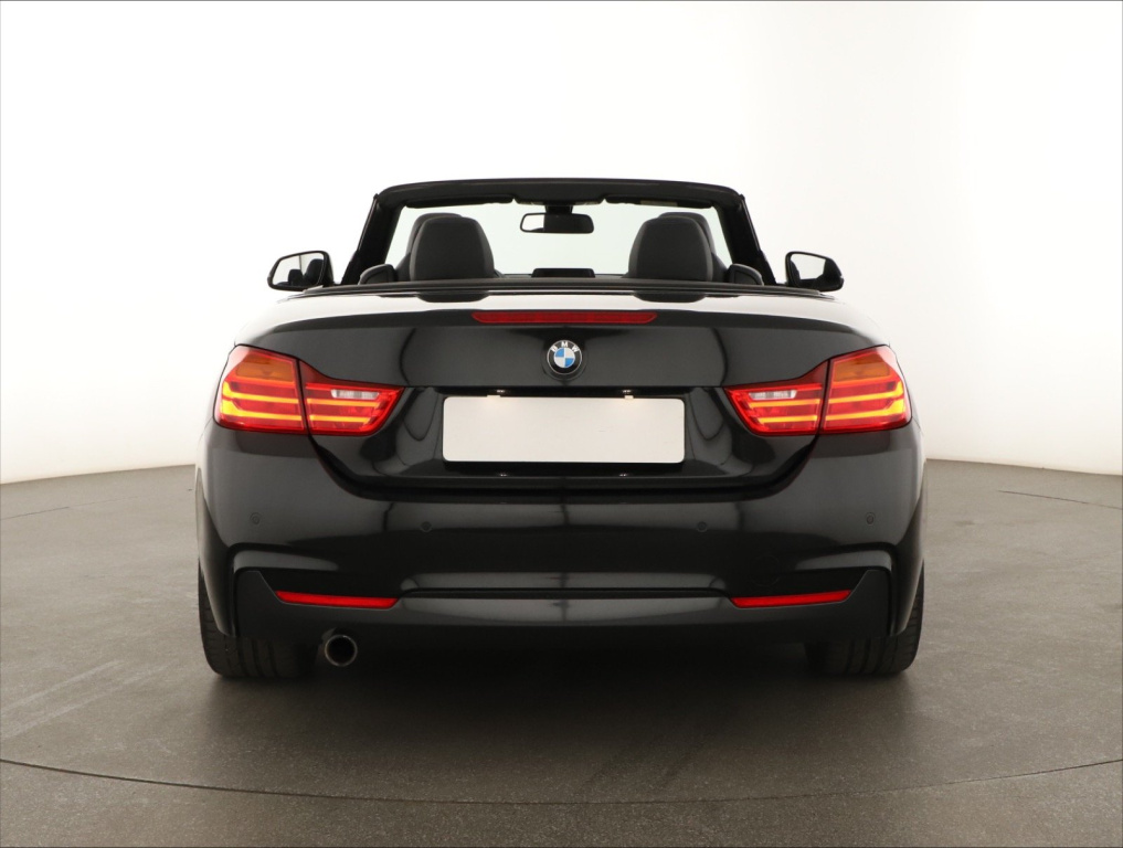BMW 4