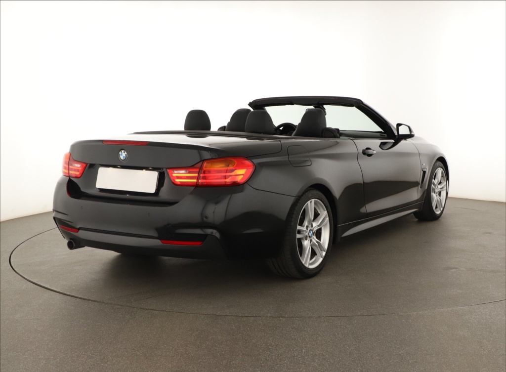 BMW 4