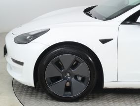 Tesla Model 3 - 2022