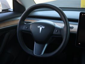 Tesla Model 3 - 2022