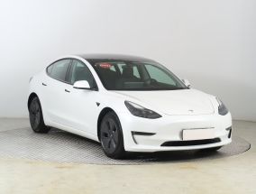 Tesla Model 3 - 2022