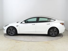 Tesla Model 3 - 2022