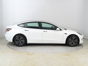 Tesla Model 3 - 2022