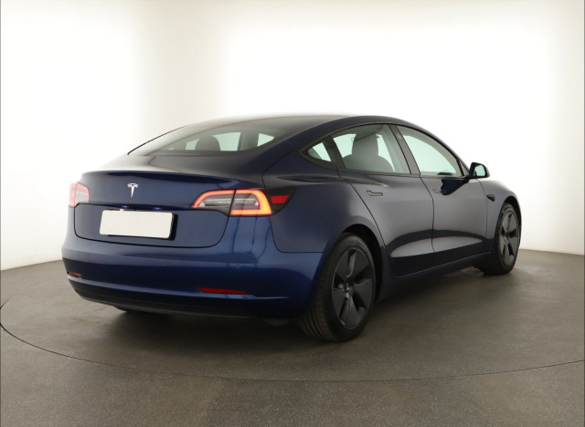 Tesla Model 3 Std Range Plus 55kWh