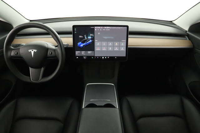 Tesla Model 3 Std Range Plus 55kWh