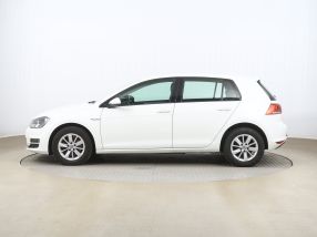 Volkswagen Golf - 2015