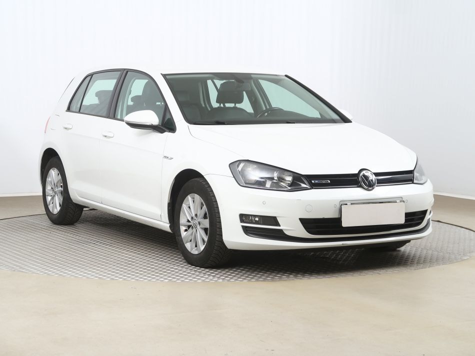Volkswagen Golf - 2015