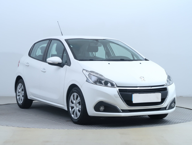 Peugeot 208 2016